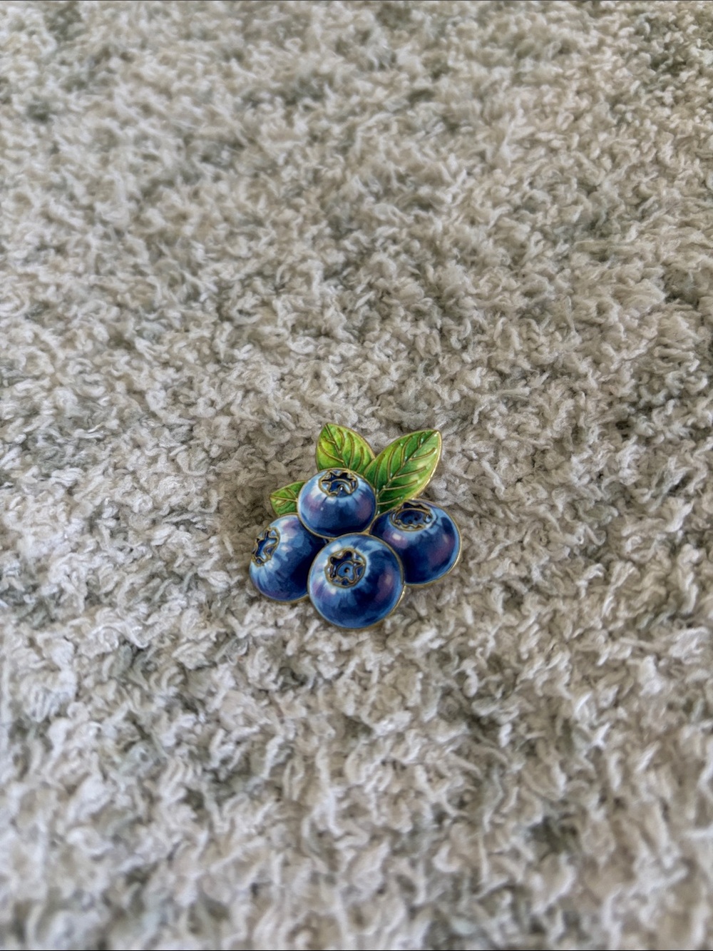 Blueberries Enamel Brooch Pin with Green Leaves NWT 1.25”